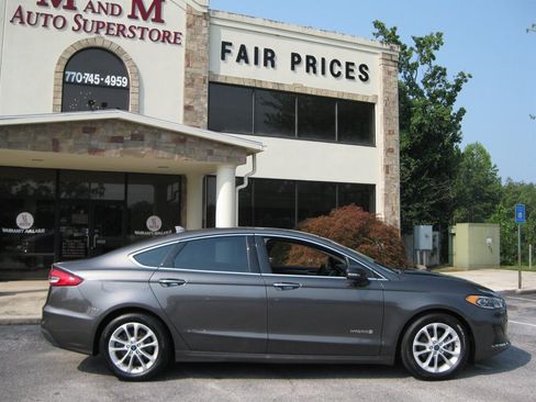 Used 2019 Ford Fusion SEL FWD image 8