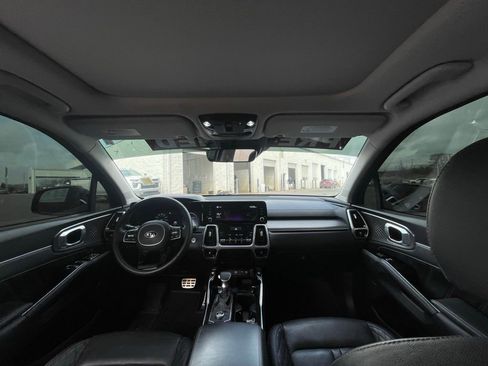 Used 2021 Kia Sorento SX image 25