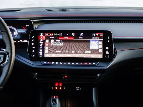 New 2026 Dodge Charger R/T AWD/4WD image 16