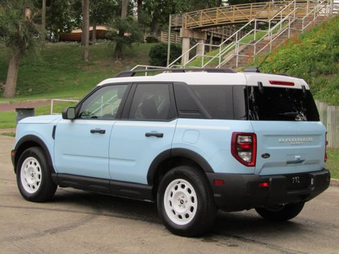 Used 2025 Ford Bronco Sport Heritage w/ Convenience Package AWD/4WD image 2