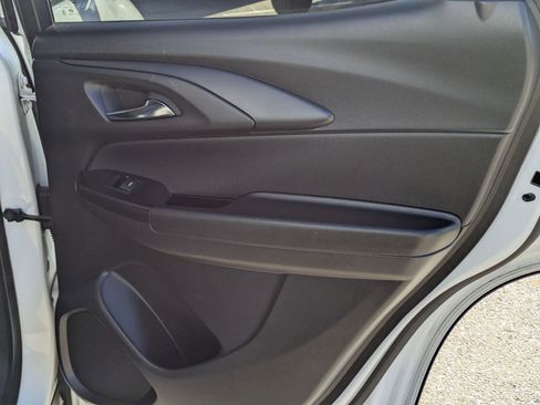 Used 2024 Chevrolet TrailBlazer LT image 25