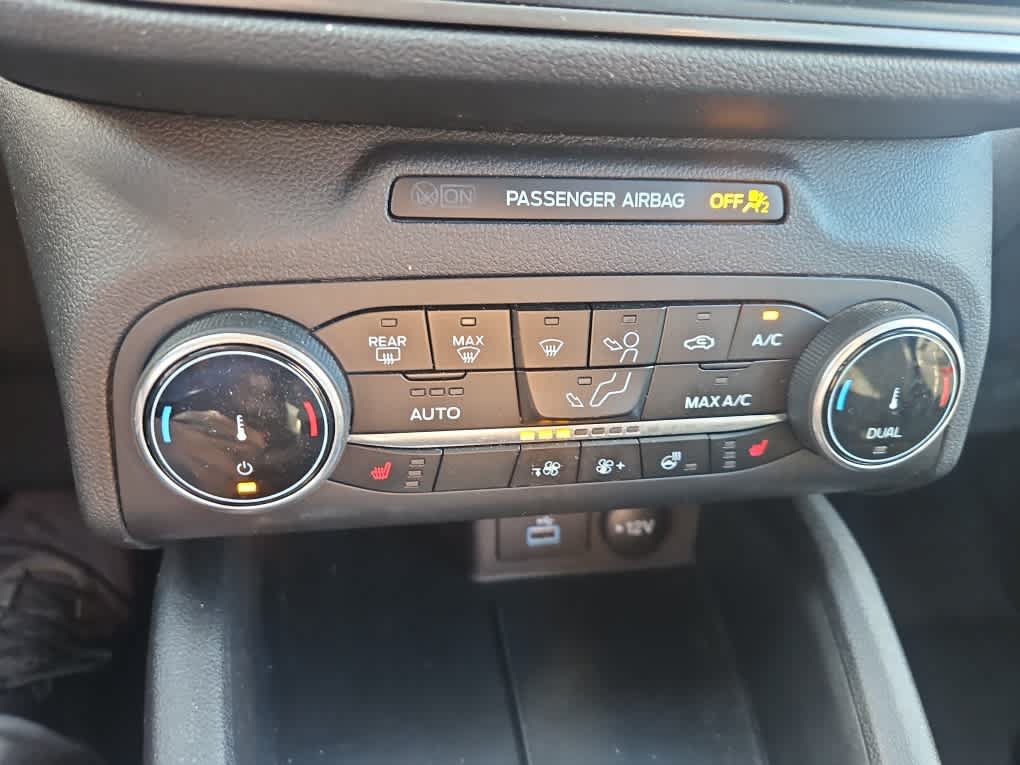 Certified 2023 Ford Escape Active w/ Cold Weather Package FWD image 17
