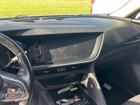 Used 2022 Buick Envision Preferred FWD image 6