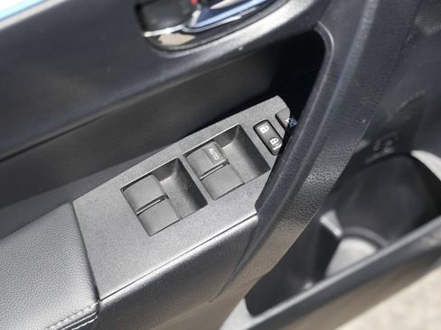 Used 2014 Toyota Corolla S FWD image 21