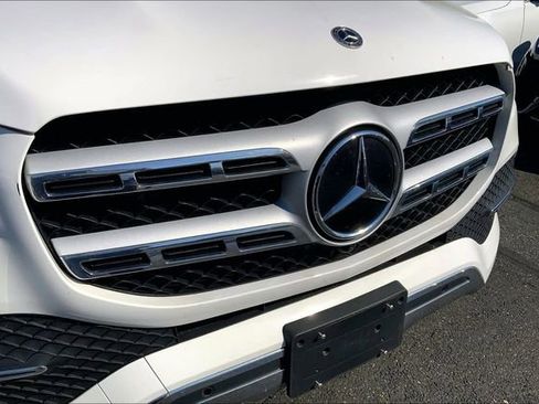 Used 2023 Mercedes-Benz GLS 450 4MATIC image 6