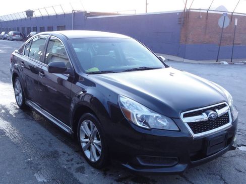 Used 2013 Subaru Legacy 2.5i Premium w/ All-Weather Pkg image 2