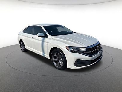 Used 2023 Volkswagen Jetta SE