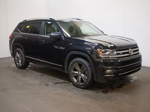 Used 2019 Volkswagen Atlas SEL R-Line image 1