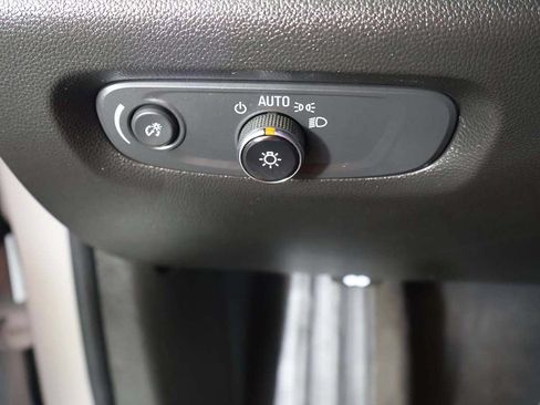 Used 2023 Chevrolet Traverse LT w/ LPO, Floor Liner Package AWD/4WD image 36