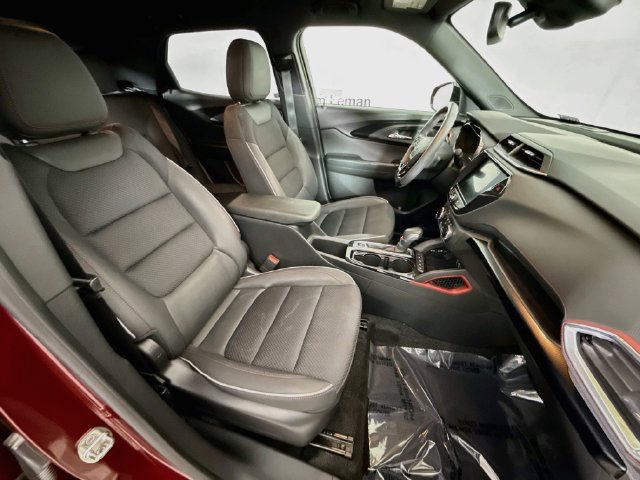 Used 2023 Chevrolet TrailBlazer RS w/ Convenience Package FWD image 27
