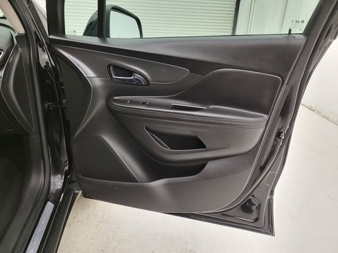 Used 2019 Buick Encore Preferred image 29