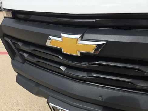Used 2024 Chevrolet Colorado W/T RWD image 27
