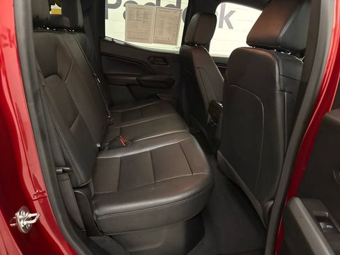 Used 2025 Chevrolet Colorado Trail Boss AWD/4WD image 24