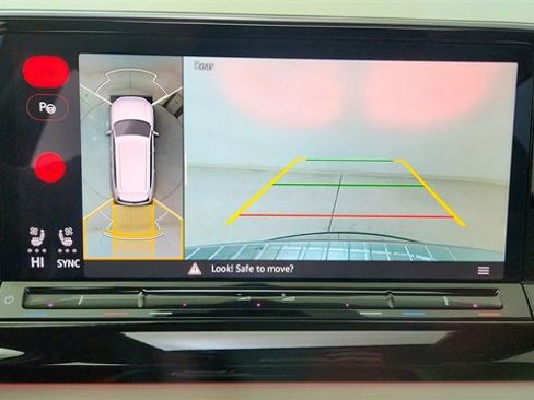 Used 2024 Volkswagen Atlas SEL Premium R-Line image 50