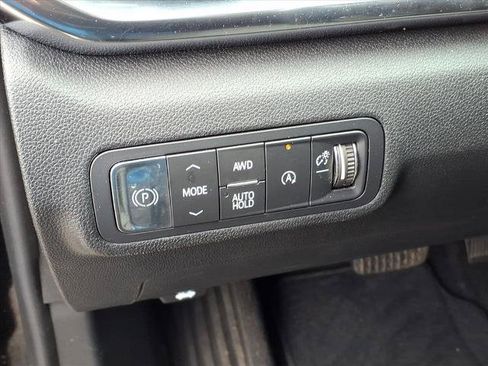 Used 2025 GMC Terrain Elevation AWD/4WD image 15