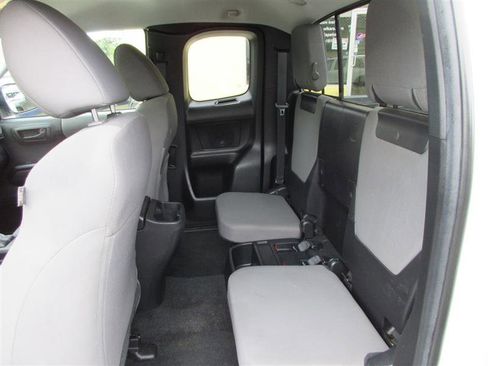 Used 2021 Toyota Tacoma SR image 20