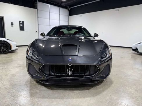 Used 2018 Maserati GranTurismo MC image 4