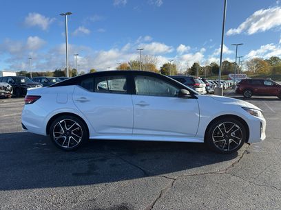 New 2025 Nissan Sentra SR