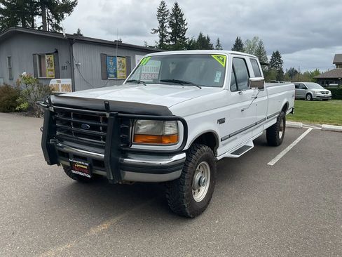Used 1997 Ford F250 4x4 SuperCab Heavy Duty image 1