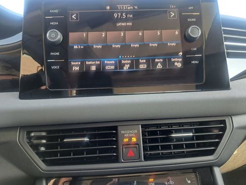 New 2026 Volkswagen Jetta SE image 11