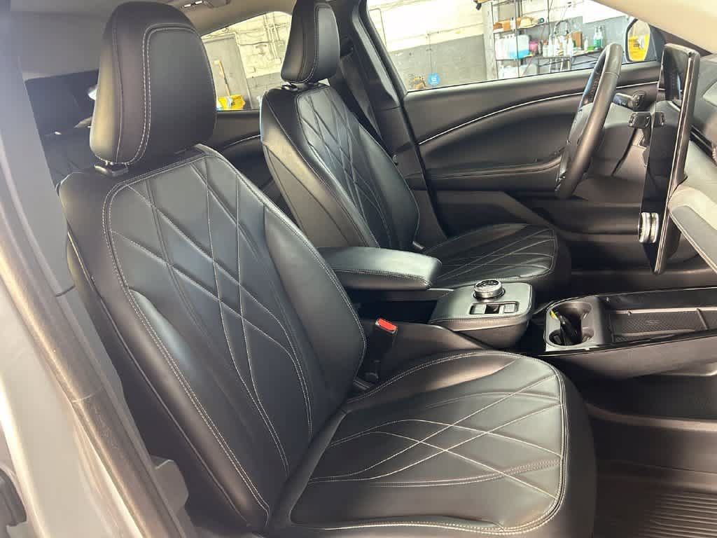 Used 2021 Ford Mustang Mach-E Select RWD image 15