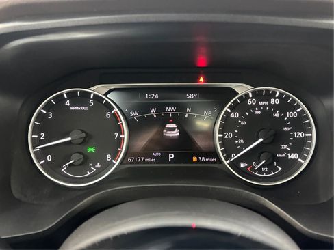 Used 2021 Nissan Rogue SL w/ Premium Package image 23