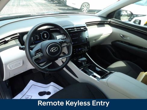 Used 2022 Hyundai Tucson SEL w/ Convenience Package AWD/4WD image 9