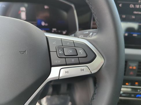 New 2026 Volkswagen Jetta SE FWD image 42