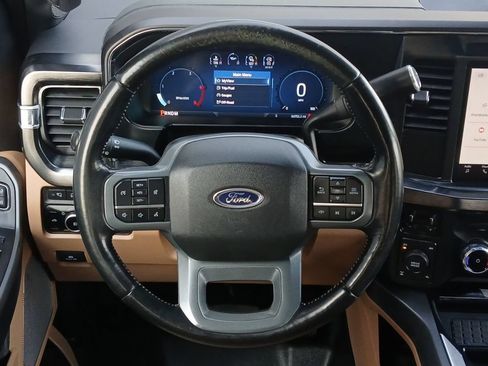 Used 2024 Ford F250 Lariat w/ Black Appearance Package AWD/4WD image 20