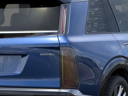 New 2026 Cadillac Vistiq Premium Luxury image 11