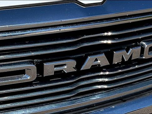 Used 2022 RAM 1500 Laramie image 30