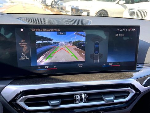 Used 2023 BMW 330i xDrive 330i xDrive w/ Premium Package image 27