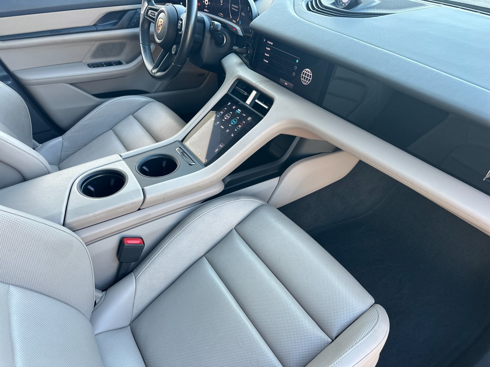 Certified 2024 Porsche Taycan w/ Premium Package RWD image 15
