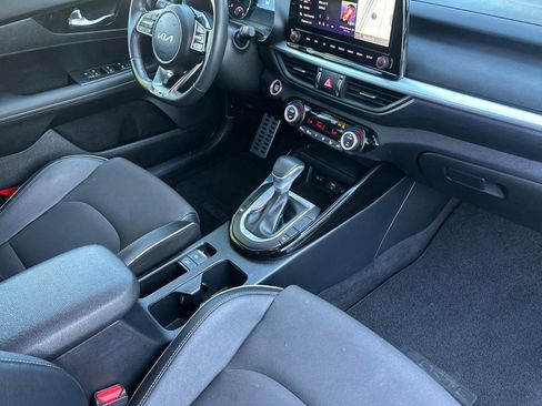 Used 2024 Kia Forte GT-Line image 32