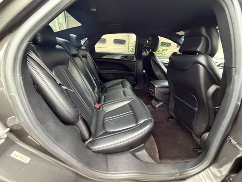 Used 2017 Lincoln MKZ Premiere FWD image 33