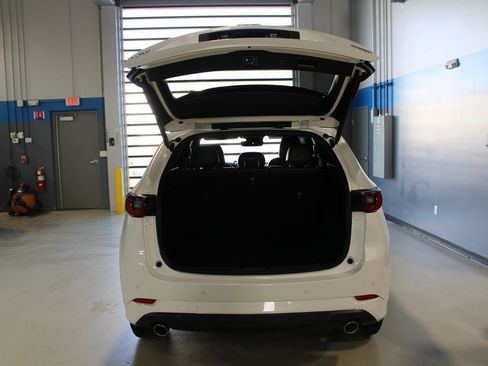 Used 2023 MAZDA CX-5 Signature image 49