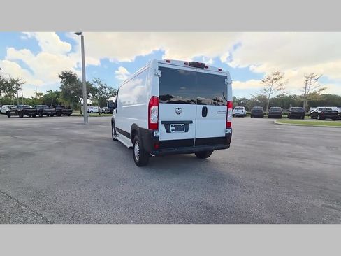 Used 2025 RAM ProMaster 2500 w/ U-Haul Equipment Group FWD image 44