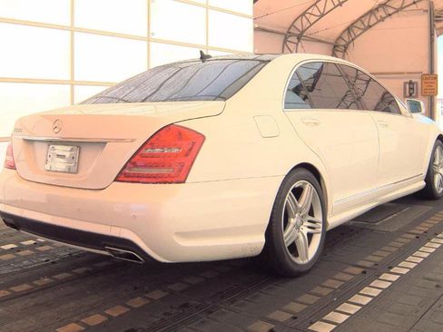 Used 2013 Mercedes-Benz S 550 w/ Sport Pkg image 4
