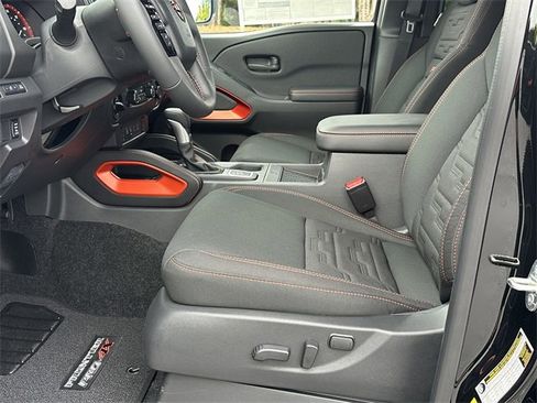 New 2026 Nissan Frontier PRO-4X w/ Pro-4x Convenience Package image 10