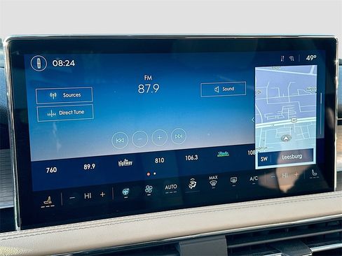 Used 2025 Lincoln Corsair AWD w/ Equipment Group 101A image 15