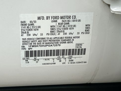 Certified 2023 Ford Explorer XLT w/ Equipment Group 202A RWD image 35