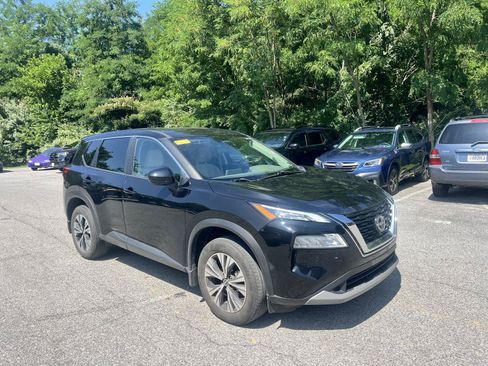 Used 2023 Nissan Rogue SV AWD/4WD image 1