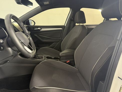Used 2025 Volkswagen Jetta Sport FWD image 14