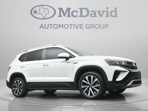 Used 2023 Volkswagen Taos SE FWD image 24