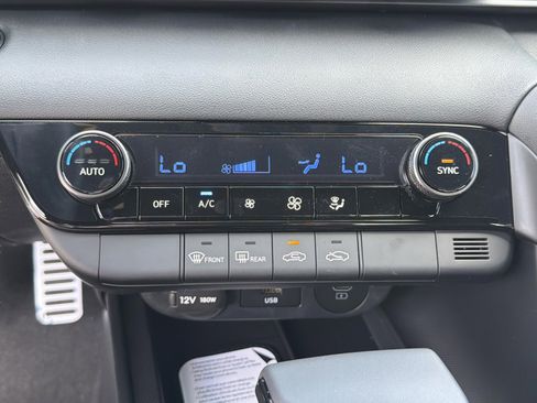 New 2026 Hyundai Elantra Sport FWD image 10