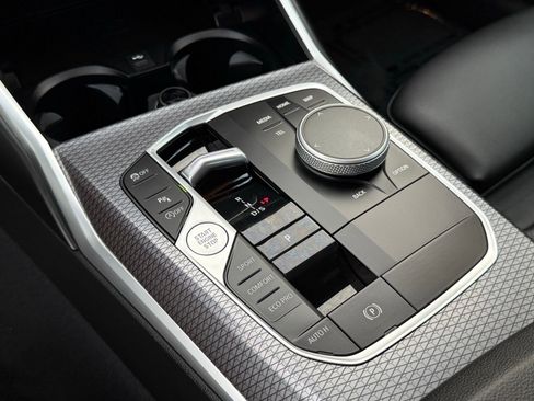 New 2026 BMW 330i Sedan image 25