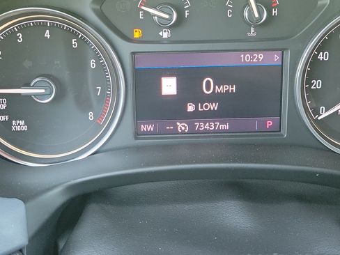 Used 2023 Buick Enclave Essence w/ Experience Buick Package AWD/4WD image 24