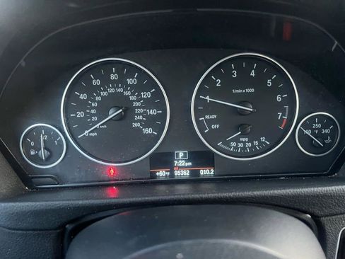 Used 2015 BMW 320i xDrive Sedan image 9