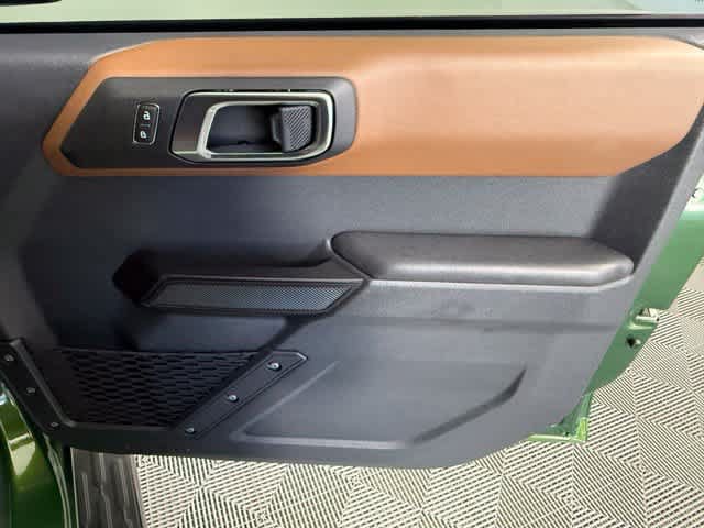 Used 2024 Ford Bronco Outer Banks AWD/4WD image 61