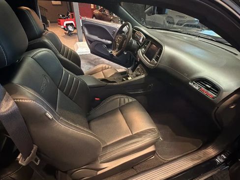 Used 2023 Dodge Challenger SRT Hellcat RWD image 13